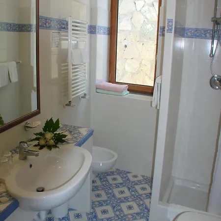 Semiramis De Charme & Pools 3* Forio di Ischia