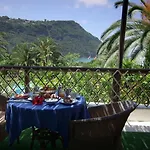 Hotel Semiramis De Charme & Pools