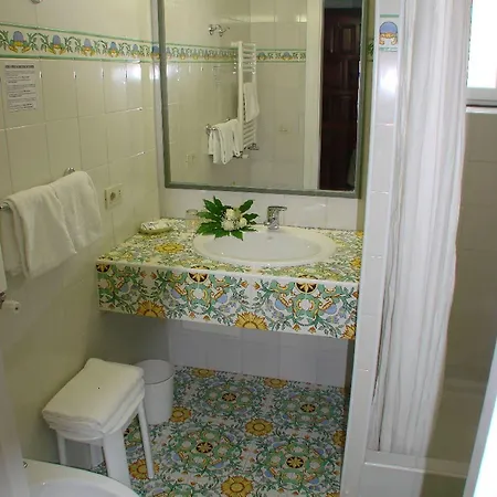 Semiramis De Charme & Pools Forio (Isola d'Ischia)