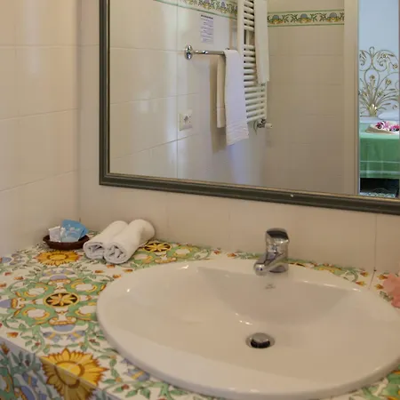 Hotel Semiramis De Charme & Pools Forio (Isola d'Ischia)