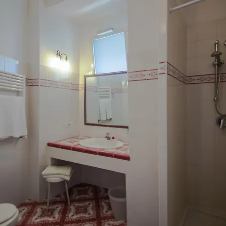 Semiramis De Charme & Pools Forio (Isola d'Ischia)