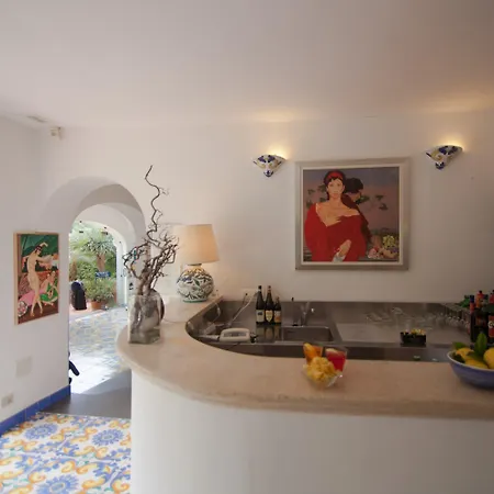 Semiramis De Charme & Pools Hotel