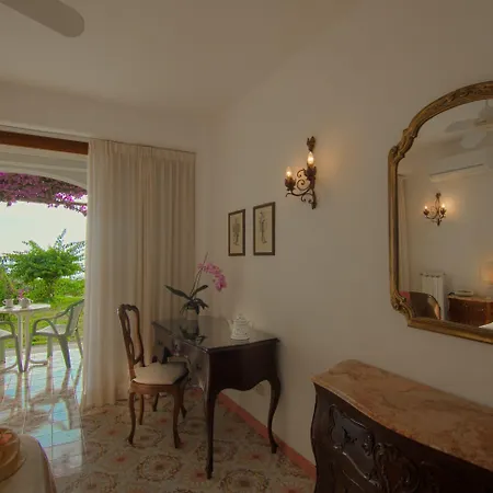 Semiramis De Charme & Pools 3* Forio di Ischia