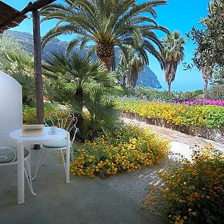 Semiramis De Charme & Pools 3* Forio di Ischia