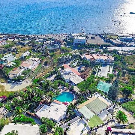 Semiramis De Charme & Pools Hotel