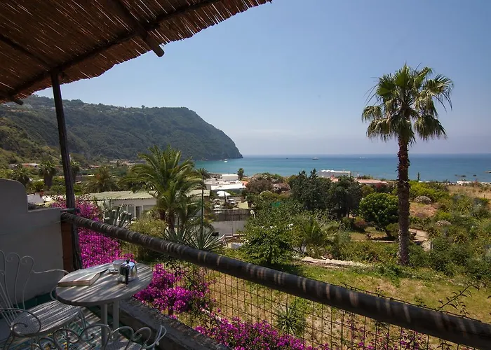 فندق Semiramis De Charme & Pools